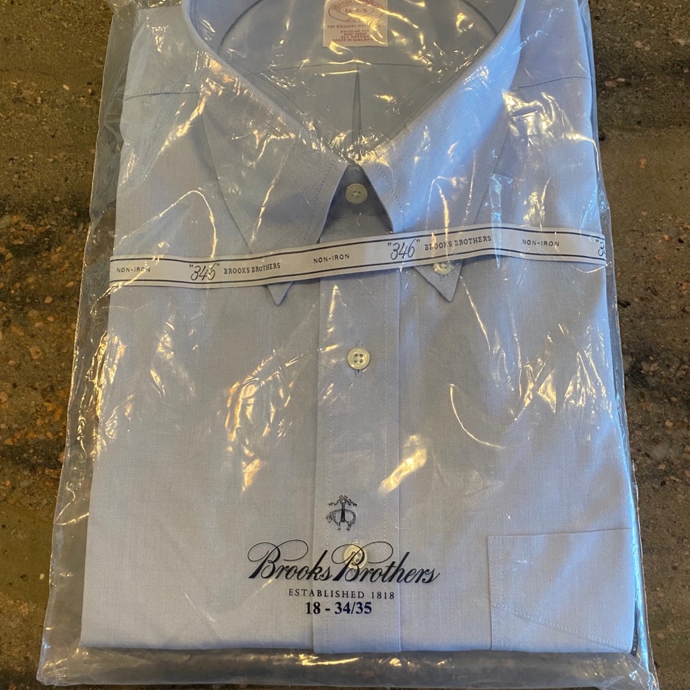 NWT - Brooks Brothers Non-Iron Regular Fit Oxford